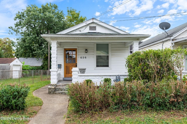 bungalow-style house with covered porch