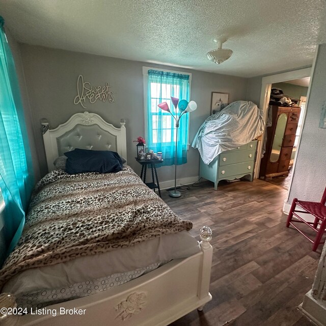 8800 W Manslick Rd, Louisville, KY 40272 - photo 25