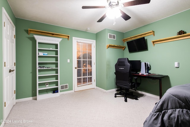 carpeted bedroom featuring ceiling fan