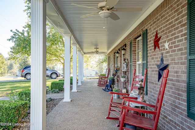 view of patio / terrace featuring covered porch and ceiling fan