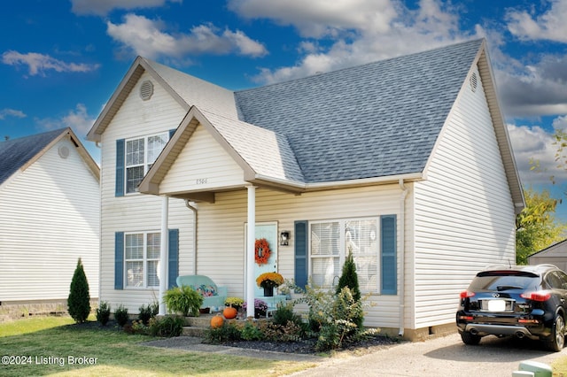 view of front facade with a garage