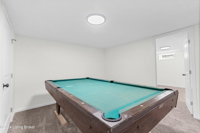 recreation room with carpet and billiards