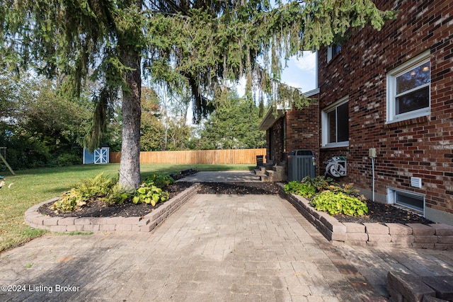 view of patio featuring central AC unit