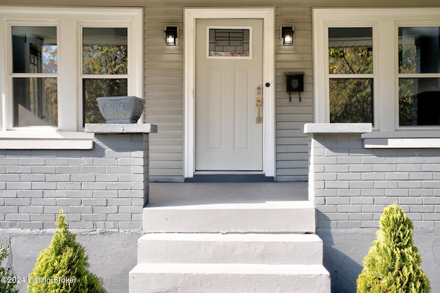 view of property entrance