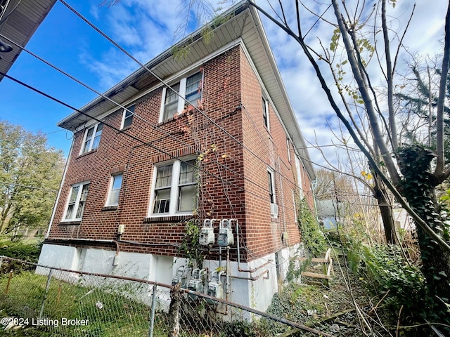 view of side of property