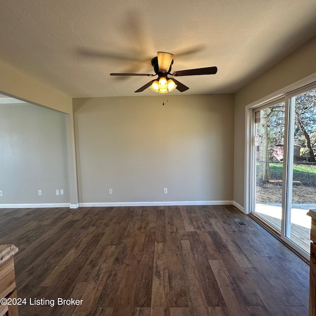 744 Brian Ct, Radcliff, KY 40160 - spare room with dark wood-type flooring, baseboards, ceiling fan, and a textured ceiling