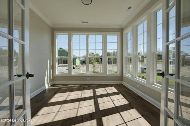 view of unfurnished sunroom