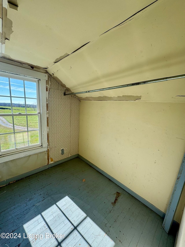 bonus room featuring lofted ceiling