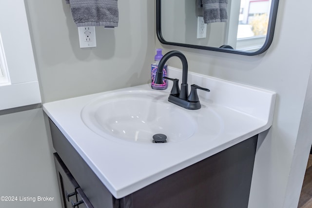 216 Millerstown St, Clarkson, KY 42726 - bathroom featuring vanity
