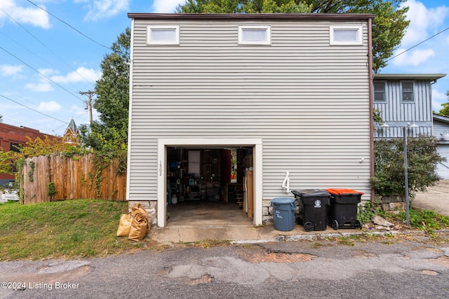 view of side of property