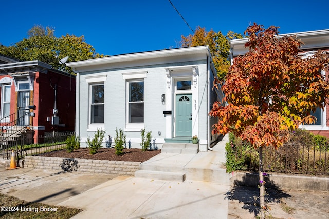 view of front of house