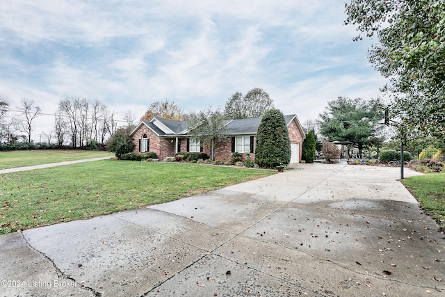 ranch-style home with a front lawn