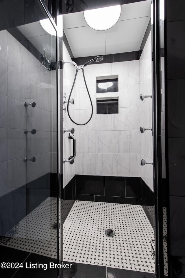 bathroom with walk in shower