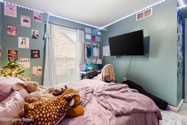 bedroom with carpet