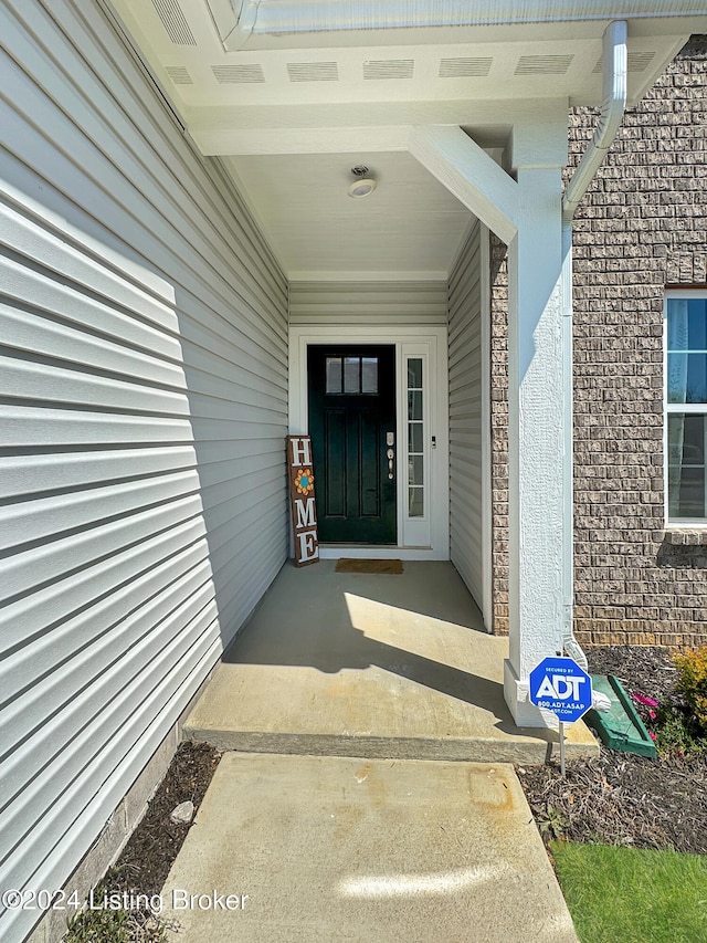 view of entrance to property