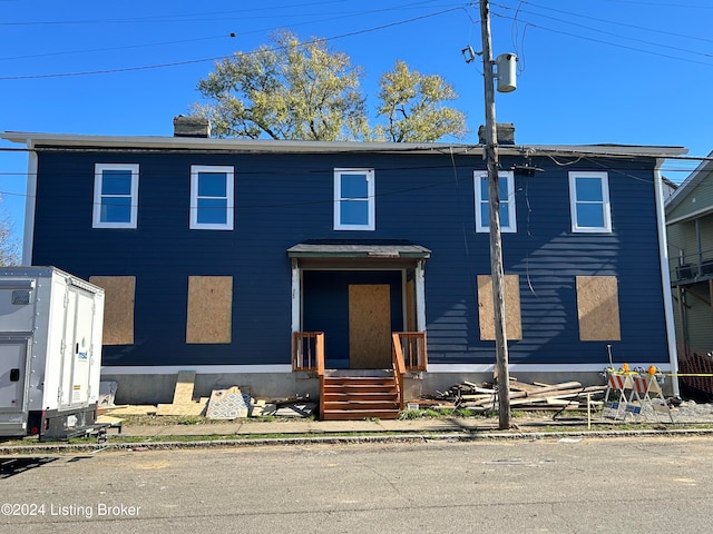 view of front of property