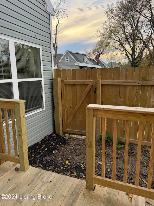 view of deck at dusk