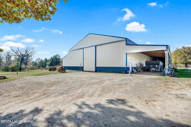 view of outbuilding