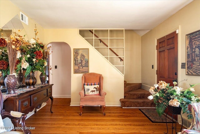 sitting room with light hardwood / wood-style floors