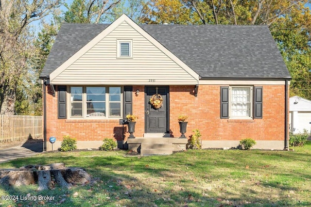 view of front of house with a front yard