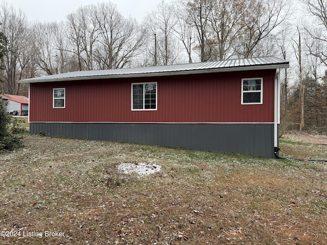 view of side of property