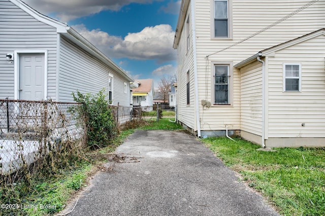 view of property exterior