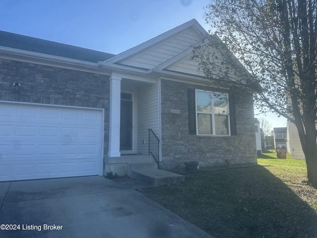 5435 Bannon Crossings Dr, Louisville, KY 40228 - photo 1