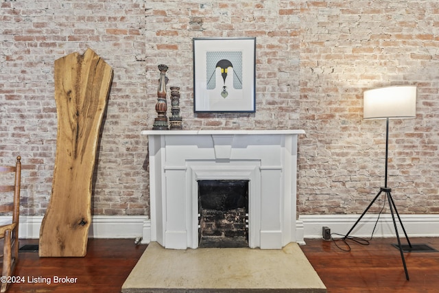 room details with wood-type flooring