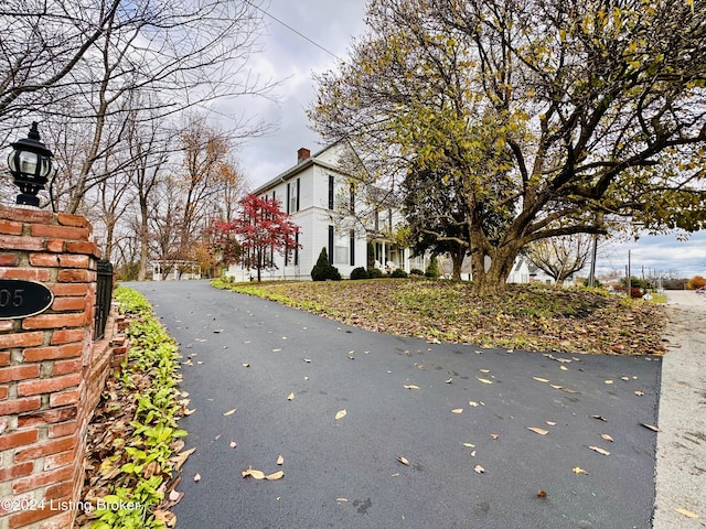 205 W Chestnut St, Leitchfield, KY 42754 - view of road