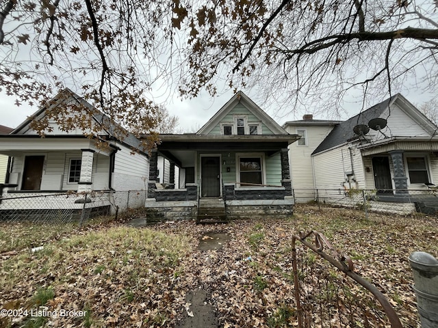 bungalow-style house featuring covered porch