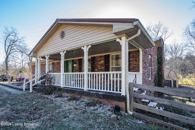 view of front facade featuring a porch