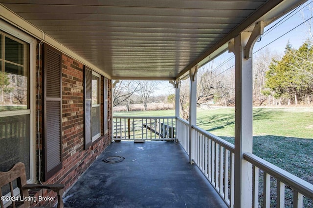 view of patio featuring covered porch