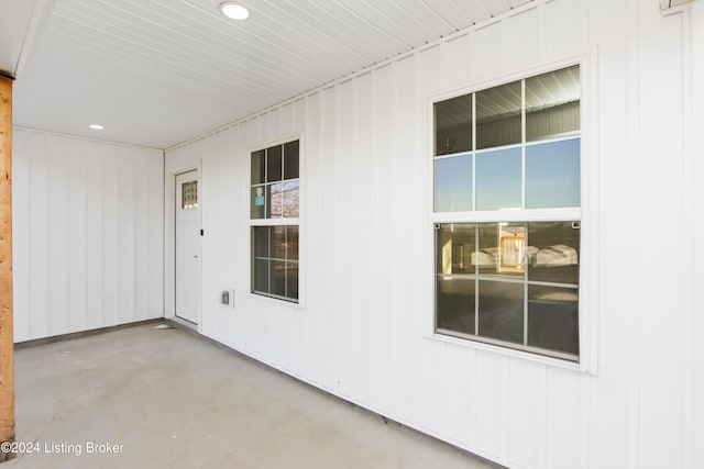 exterior space featuring a porch