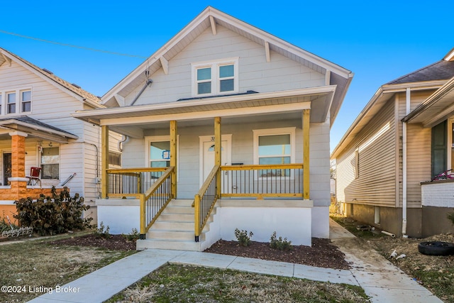 bungalow featuring covered porch