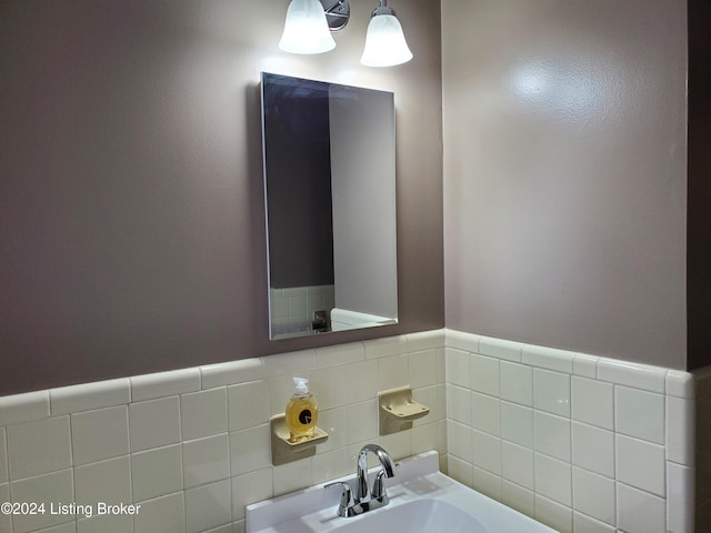 bathroom with sink