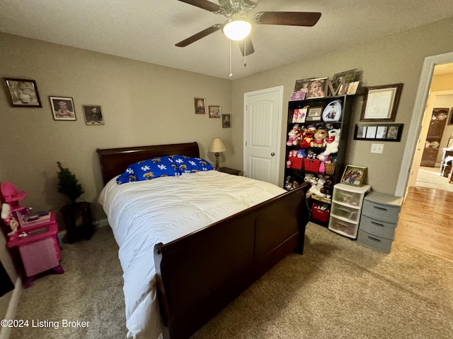 bedroom featuring carpet flooring and ceiling fan