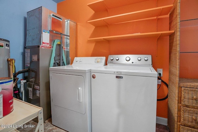 laundry room featuring independent washer and dryer