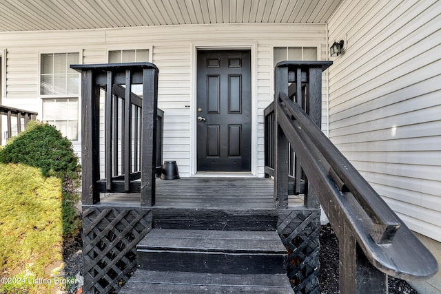 view of entrance to property