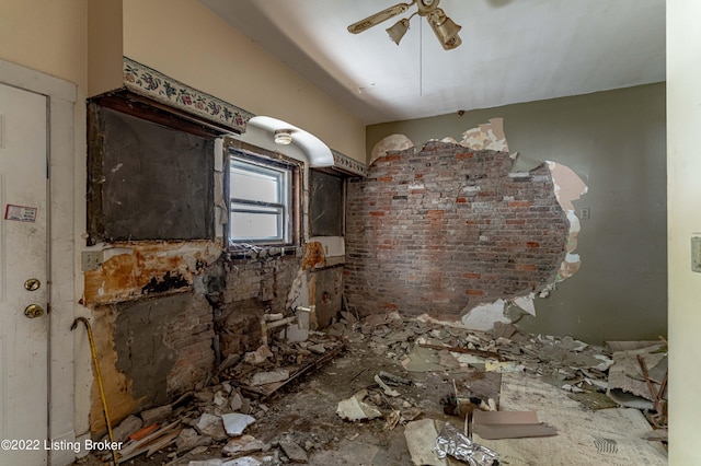 misc room with ceiling fan