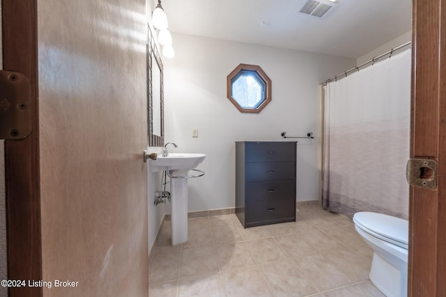 315 Timberlake Ln, Mcdaniels, KY 40152 - full bathroom with toilet and tile patterned flooring