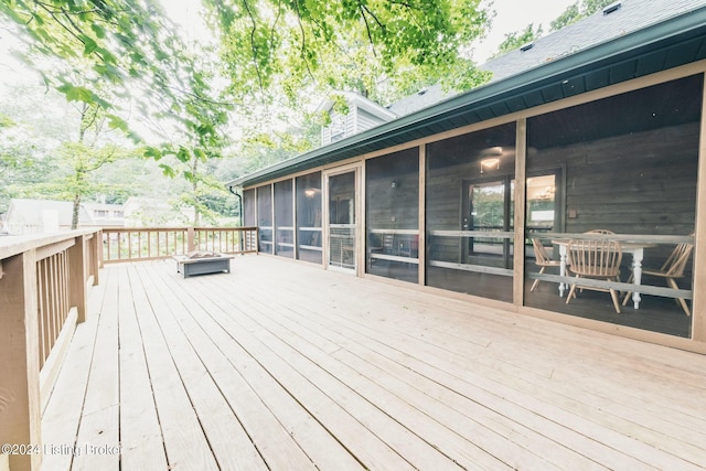 315 Timberlake Ln, Mcdaniels, KY 40152 - deck featuring a sunroom