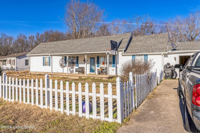 ranch-style home featuring covered porch