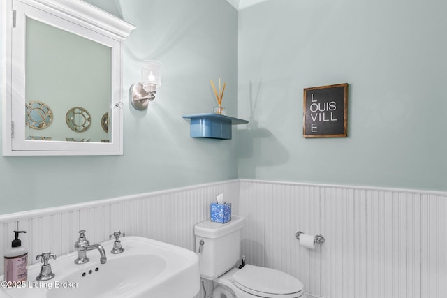 bathroom with sink and toilet