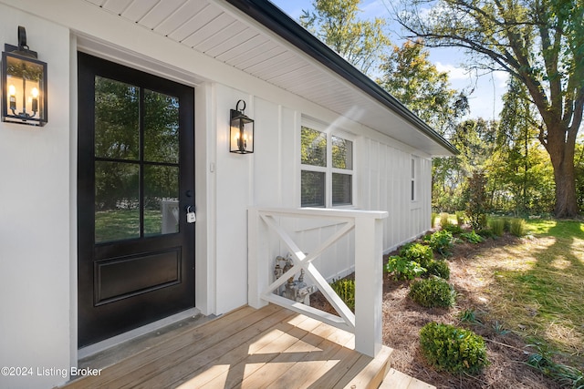 view of doorway to property