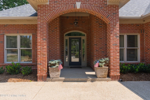 view of property entrance