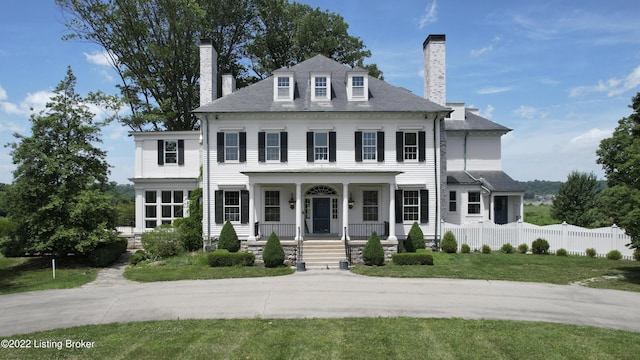 8234 Sutherland Farm Rd, Prospect, KY 40059 - colonial inspired home featuring a porch