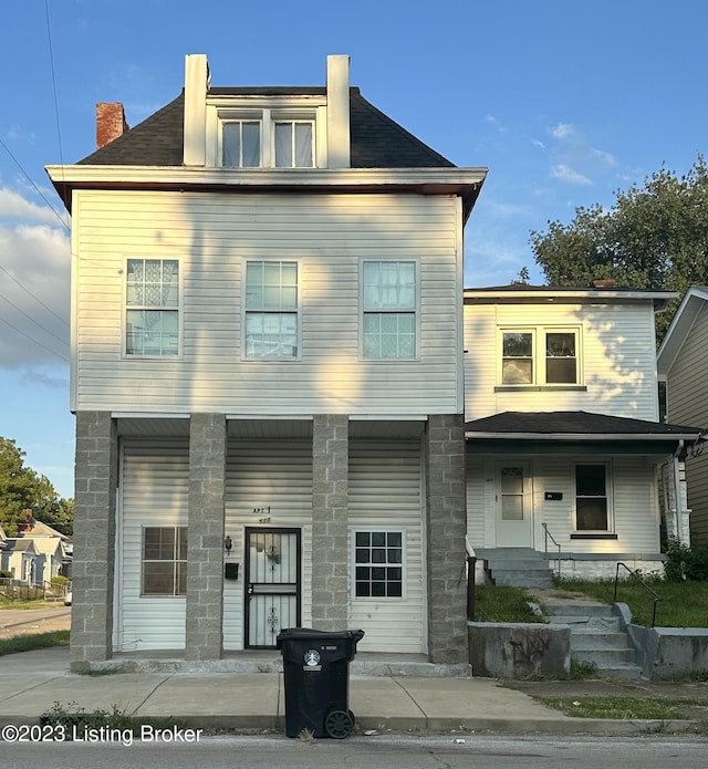 view of front of property with a porch