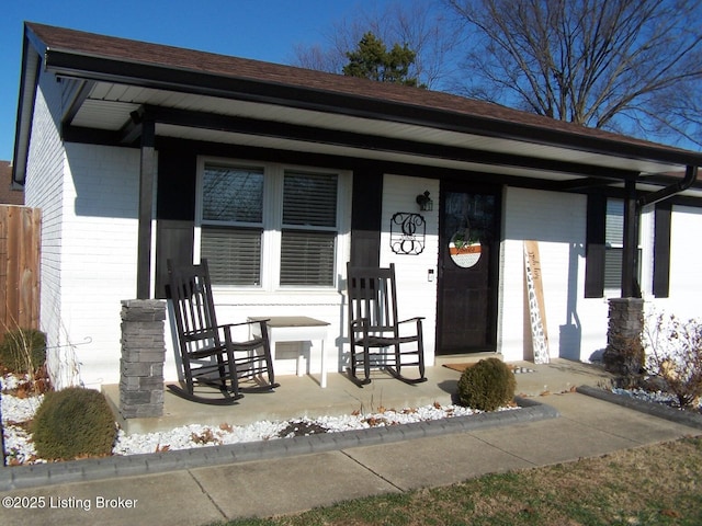 view of front of house with a porch