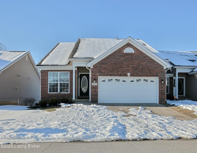 view of front facade featuring a garage