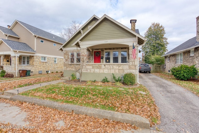 bungalow featuring covered porch